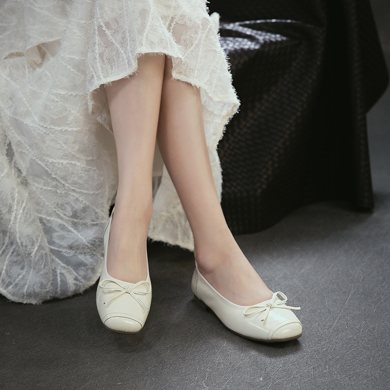 Genuien Leather Round Toe Low  - Women Shoes Japanese Brand avaliação e preço