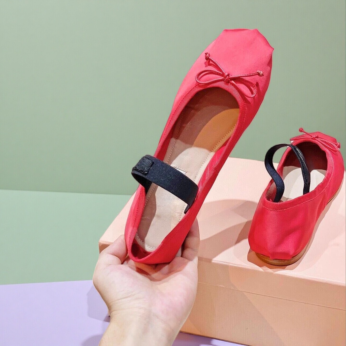 26SS Luxury Ballet Flats, Wome - Women'S Shoes Professional avaliação e preço