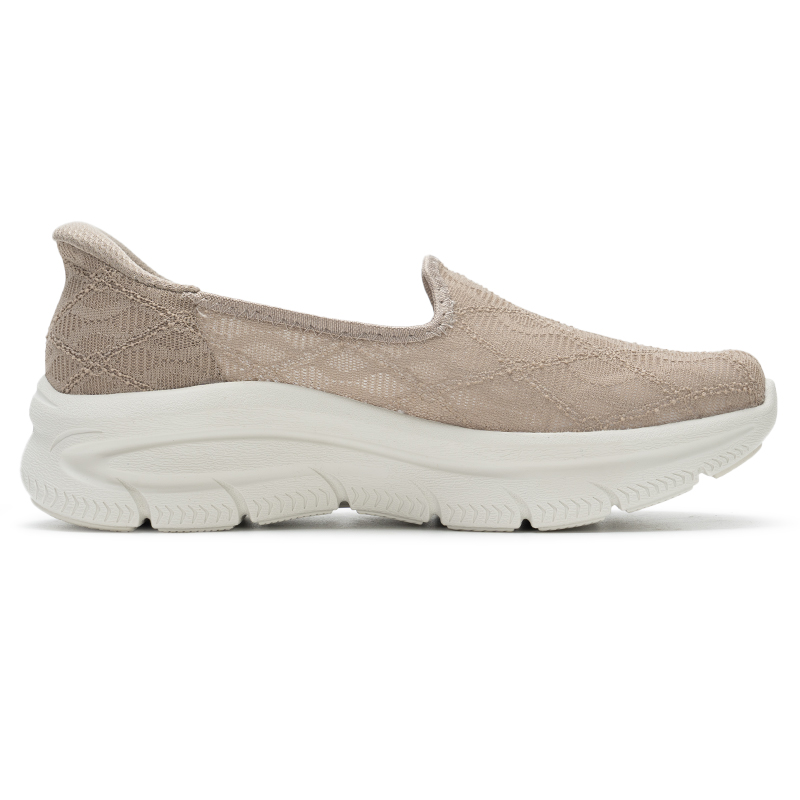Skechers Women's Slip-On Lace  - Women Shoes Skechers avaliação e preço