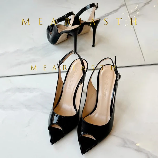 Patent Leather Sandals In Blac - Women Shoes Japanese Brand avaliação e preço