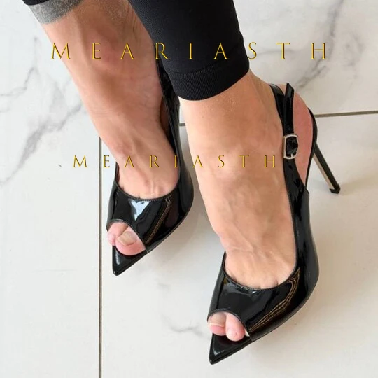 Patent Leather Sandals In Blac - Women Shoes Japanese Brand avaliação e preço